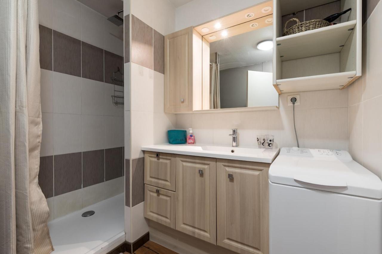 Appartement Centre Ville Wifi Parking Draps Fournis Cauterets Exterior photo