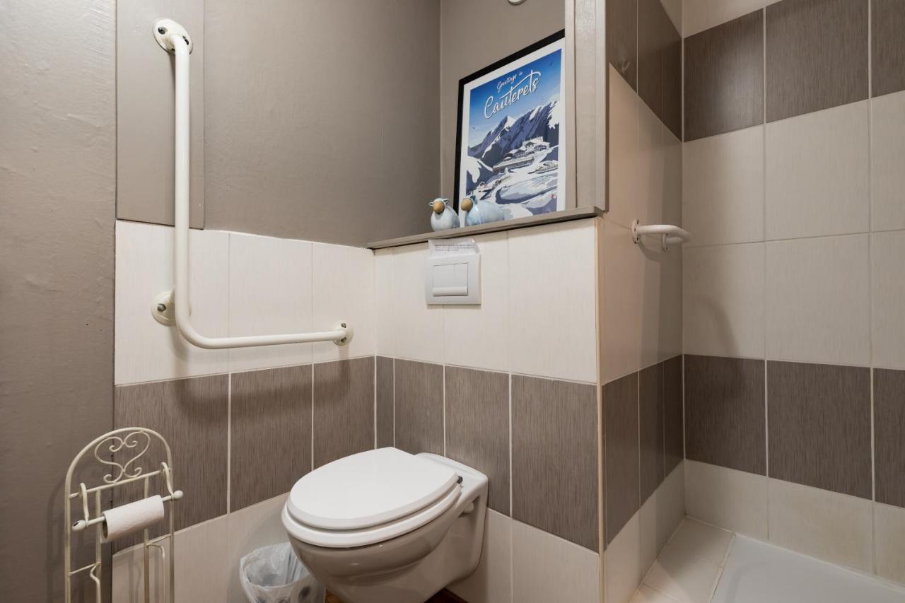 Appartement Centre Ville Wifi Parking Draps Fournis Cauterets Exterior photo
